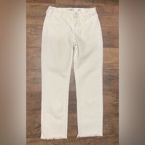 NWOT KanCan Mid-Rise Straight Leg Cropped Jeans W/ Stretch Size 26